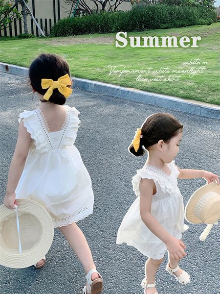 Sommer Mädchen Mode Kleid 2023 Kleine Mädchen Party Dünnen Stil Weiß Prinzessin Kleid Kinder Ärmellose Rückenfreie Kleidung 240402