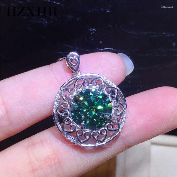 Ciondoli Classico argento sterling 925 con passaggio di diamanti 5 taglio brillante verde blu Moissanite collana con ciondolo a forma di cerchio a forma di cuore regalo