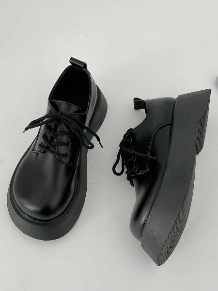 Sapatos de planícies Mulheres apartamentos de tópicos plataformas femininas casuais tênis oxfords modis allmatch estilo britânico estrias de estrias novas cross cross 2