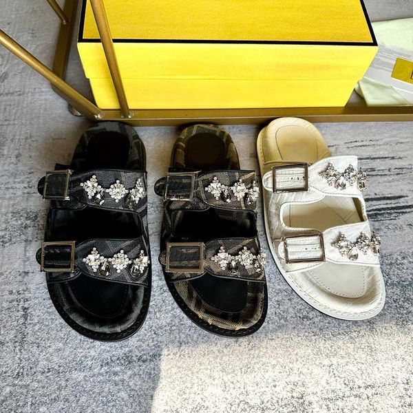 Designer Sandália Preto Couro Cristal Diamante Jóias Slides Crochet Plataforma Chinelo Verão Palha Cunhas Mule Para Mulher Casa Piscina Praia Flip-Flops