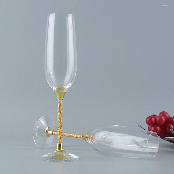 Bicchieri da vino 2 pezzi/set Oh Trend Creativo cristallo Champagne Glass Cerimonia Decorazione tavola centrale Matrimonio Calice con supporto in lamina d'oro