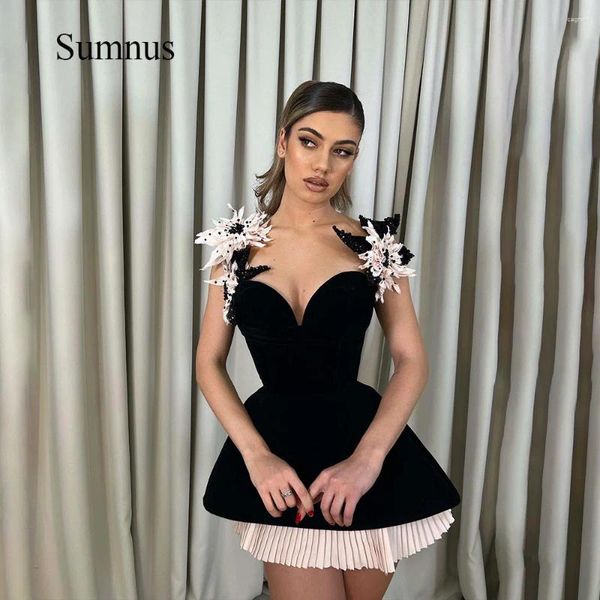 Платья для вечеринок Sumnus Black Blush Pink Рождественский мини -мини -2024 БЕЙССЫ БЕЗОВЫ