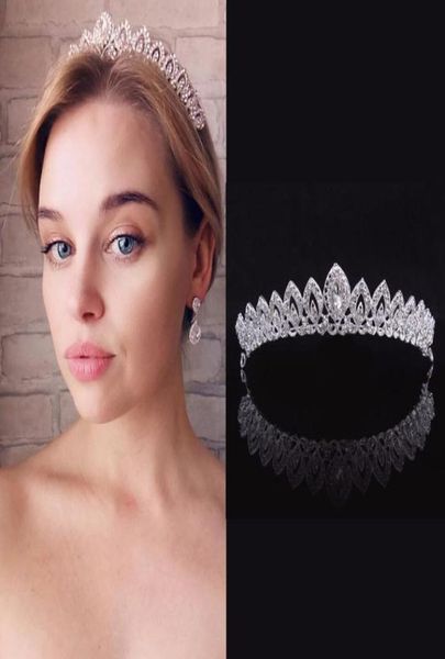 Новая Европа и Америка головные уборы хрустальные ювелирные изделия Tiara Crown сплав Скут -Антетон Невеста маленькая корона Свадебная головная убор6719680