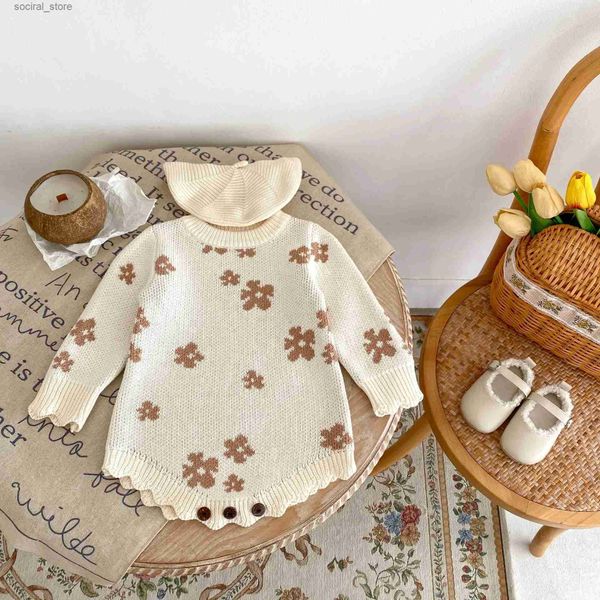 Rompers 2024 Spring New Baby Girl Girl Long Flower Body Flower Bodyborn Balthler Casual Knitting Groving Infant Onesie Abiti per bambini 0-24m L240402