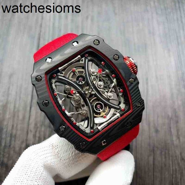 Richardmill Watch Date Luxury Mens Mechanical Dynamic Personality Watch.Totalmente escavado a fabricação de discagem.O caso é feito de TPT carbon Fib