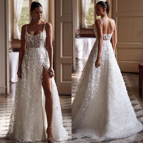 Milla Nova Eine Linie Hochzeitskleid für Brautriemen Spitzen Applikationen Land Brautkleider Rückenfreie Falten Vestidos de Novia Split Designer Brautkleider