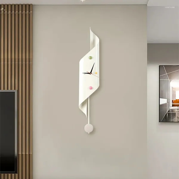 Relógios de parede relógio japonês relógio de luxo metal silencioso Único relógio estético Girls Industrial Montre Murale Acessórios para casa