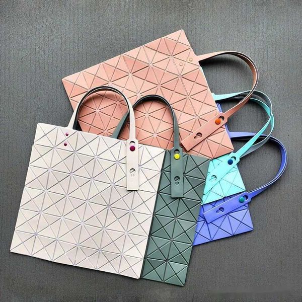Designer Tote Bags for Women Clearance Sale Spalla Six Grid Bright Face Bot Bag a vita limitata per vita singola pendolare a tre diamanti