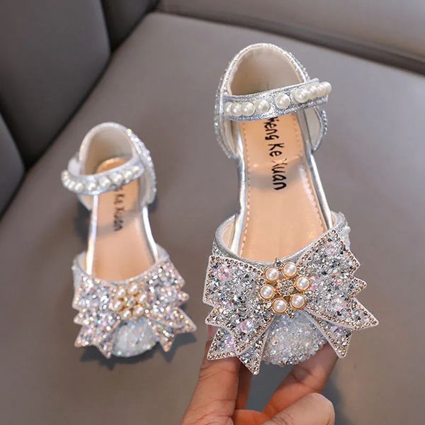 CHIEDALS SANDALS Girls Scarpe per matrimoni Bling Princess Performance Scarpe perle per perle per perletti Flats Dance Dance Summer Scarpe 284R 240318