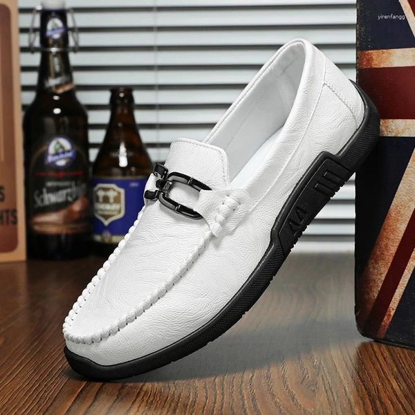 Sapatos casuais de couro de couro masculino mocassins sociais mocassins para homens calçados calçados de luxo de moda de moda dirigindo masculino ao ar livre