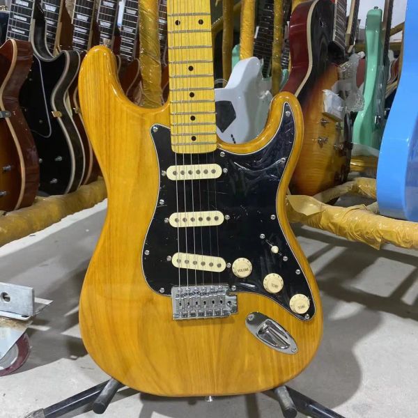 Gitar St Electric Gitar Ash Ahşap Vücut Şeffaf Sarı Renk Maple Kara Pickguard Yüksek Kalite Ücretsiz Kargo
