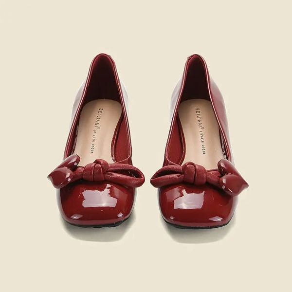 Pompe scarpe per donne 2023 tacco basso elegante signore estivi calzature estive normali in pelle di punta quadrata casual con prua rossa autentica marchio moda