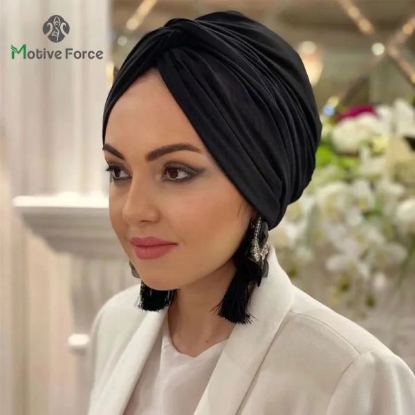 Muslim schwarze Hijab Cap Undercap Abaya Hijabs für Frau Islamische Abayas Jersey Instant Wrap Frauen Crinkle Arabische modale Seidenkappen Crinkle Crinkle