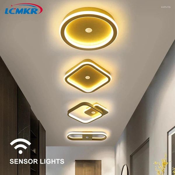 Luci a soffitto Smart Moving Sensor LED per lampada da bagno cucina per camera da letto lampada ricaricabile ricaricabile del corpo umano rotondo lampade a induzione