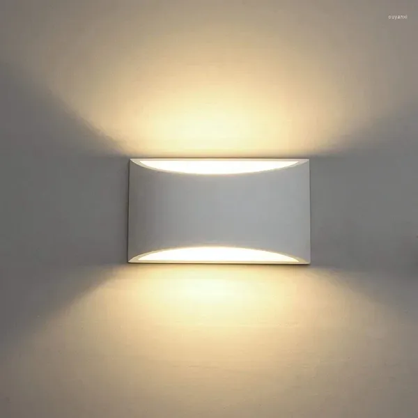 Duvar lambaları Modern ışık lüks LED lamba tüp şekli altın başucu yatak odası oturma odası koridor arka plan