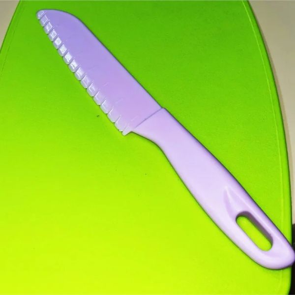 2pcs/set plastik meyve bıçağı testere dişi kesici güvenli mutfak bıçağı çocuk şef yemek için yemek için bıçak bıçak çocuk bıçağı kesme için