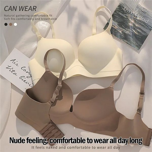 As mulheres reuniram lingerie sem costura sólida mama pequena sem fio push up sutiã de uma peça espessada anti -flacidez invisível 240326