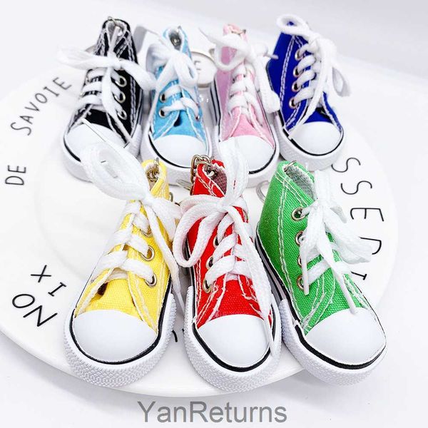 Cartoon Canvas Schuhe Schlüsselbund süßer Auto Schlüsselbund Anhänger kreativer Mini -Schuhe Tasche Anhänger Student Geschenk Geschenk