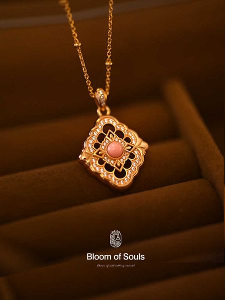 Rose Manor Design S925 Pure Silber Pink Shell Halskette Französisch High End Hollow Out Female neue Künstler