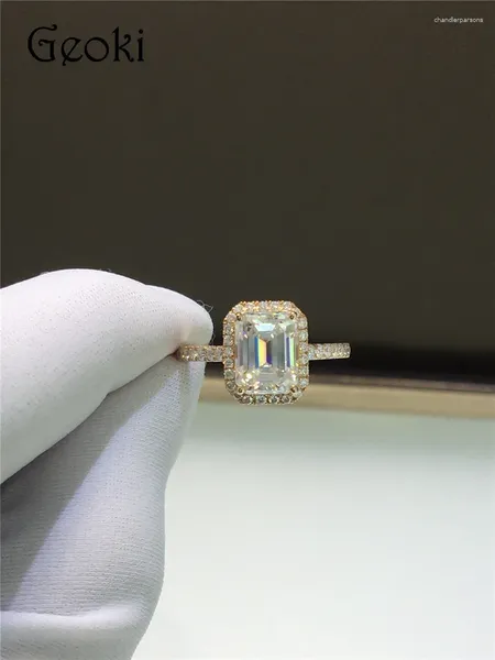 Anelli a grappolo 18k Oro rosa originale 2 Brilliant Emerald Cut Diamond Test oltre All Color Moissanite Ring per donne gioielli