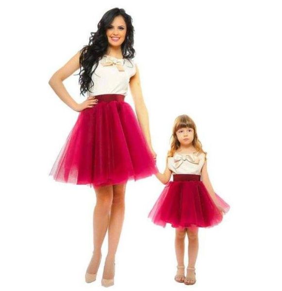 2020 ALINE TULLE SKIRT SKIRT VIDOS DE PROM PROM Mãe e filha vestidos combinando crianças crianças vestidos de flores de flor personalizada f7743917