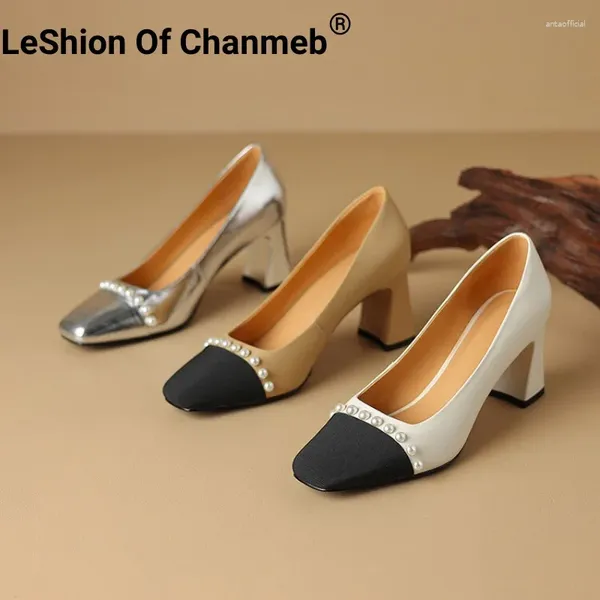 Sapatos de vestido LeShion de Chanmeb Mulheres Sheep Leather Bombas Pérolas Decoração Mix-Cor Espesso Alto Salto Raso Prata Senhoras Escritório 41