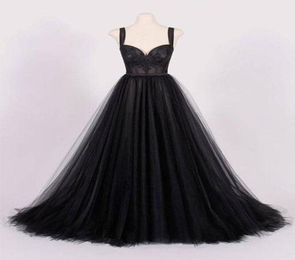 Schwarzes Vintage-Gothic-Hochzeitskleid von Aline mit Trägern, schlichtes, elegantes, informelles Brautkleid mit farbigem Korsettrücken, kurzer Schleppe1920529