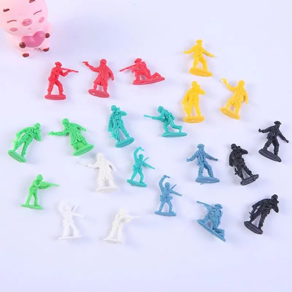 100 pezzi Fun Avventura Fun 1.18 pollici Soldati giocattoli Figure per bambini Modello di plastica in plastica Miniatura di sabbia di guerra Simulazione