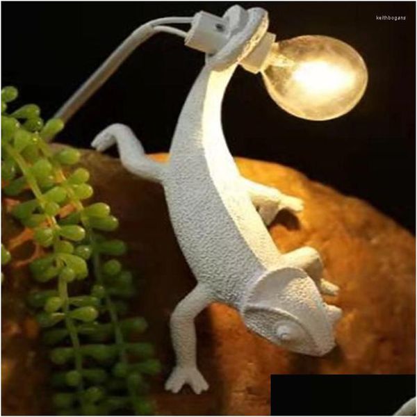 Lâmpadas de mesa Resina Lizard Night Light Nórdica Sala de estar Quarto para Modern Animal Chameleon Lamp Ambient Hallway Wandlamp Drop Delive Dhkkj