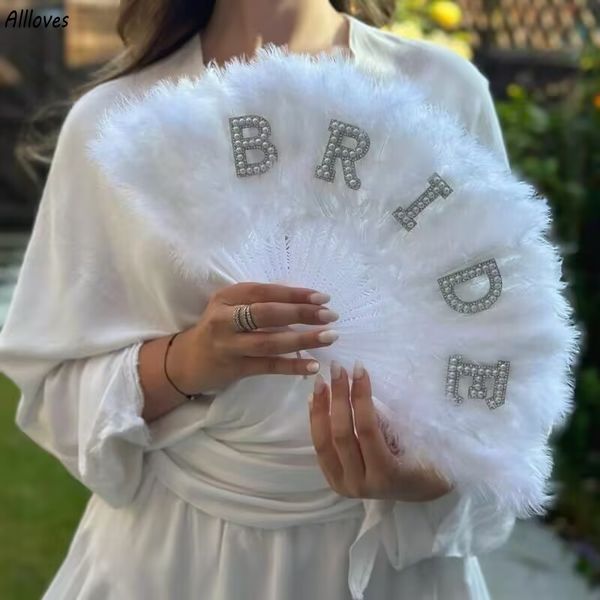 Luxusperlen Feder Bride Fan für Hochzeitsfeier liefert Frauen Brautjungfer Handheld-Fan Brautzubehör White Fans CL3456