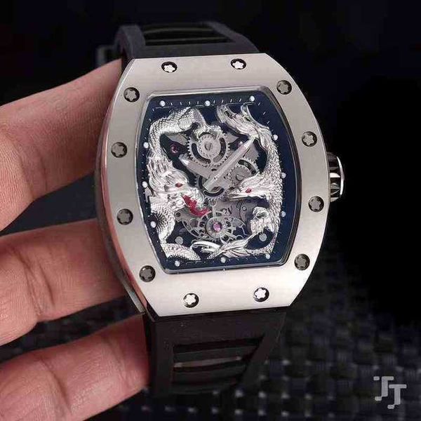 Luxusmenschen Mechanik Uhr Richa M Armbandwatch Red Black Gummi -Männer Sapphire Automatische mechanische Drache Phoenix Tourbillion Kalender