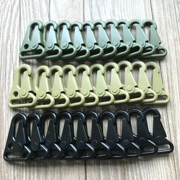 Werkzeuge 10pcs/Lot Hanging System Outdoor Haken Taktischer Gürtel in vielen wichtigen Geräte -Werkzeug -Carabiner -Olecranon -Haken