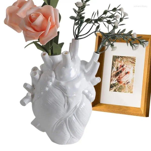 Vasos Vaso em forma de coração Vaso de resina seca Recipiente de flores Arte da estátua humana Desktop decoração
