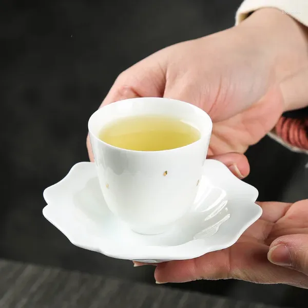 Xícaras de copos pires wizamony ouro e xícara branca cerâmica mini -chinês de luxo de luxo porcelana Conjunto de chá de cozinha personalizado