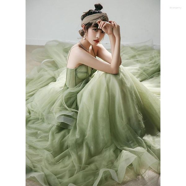 Abiti da festa erba verde chiaro verde lungo sudore elegante piccolo addestramento da donna femmina donna principessa bancone da ballo abito da ballo