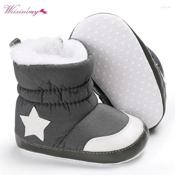 Botas nascidas para criança menino meninos meninas garotas de inverno mantêm sapatos quentes infantil infantil padrão de cribo de berço do campo de neve estrela