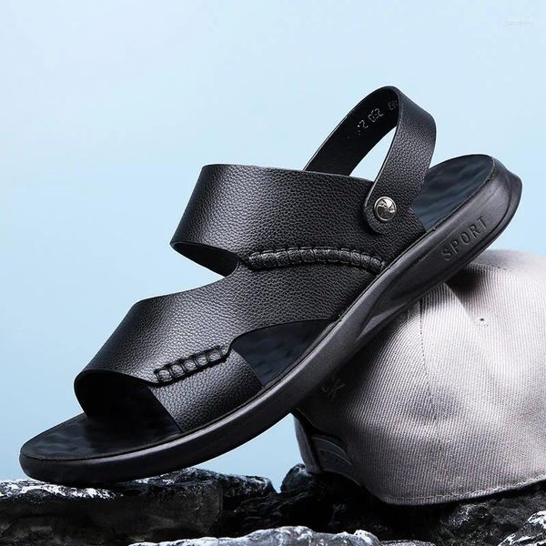 Sandalen Herren Beachschuhe rutschen auf hochwertige Leder-Leder-Rutschpantoffeln mit atmungsaktiven Zweien im Freien.