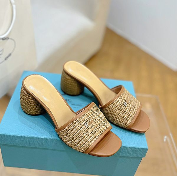 Cucciolo di designer femminile sandali rotondi di punta rattan radia sandals da 5 cm Muli di pelle di agnello scivolano su flip bohémien scarpe vestite per viaggi con sacca per polvere