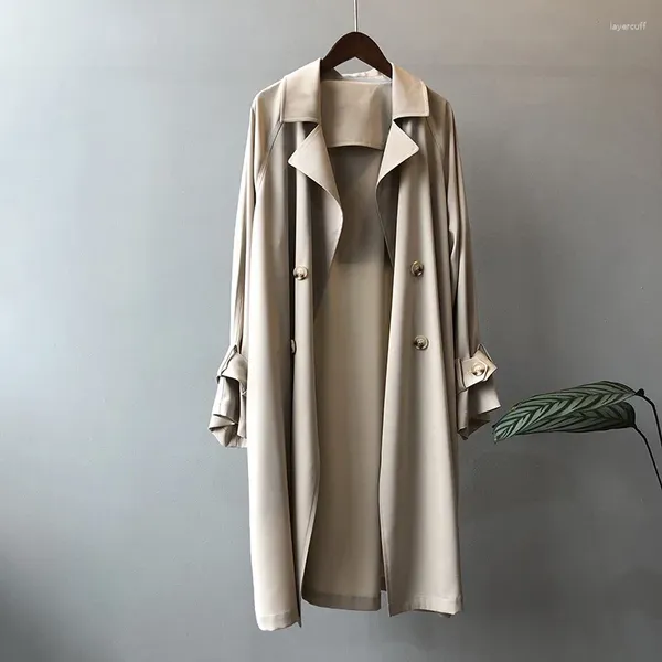 Trench da donna Elegante cappotto sottile a metà lunghezza Spring 2024 Women Curndown Collar collare a doppio petto a vento a vento a vento Black