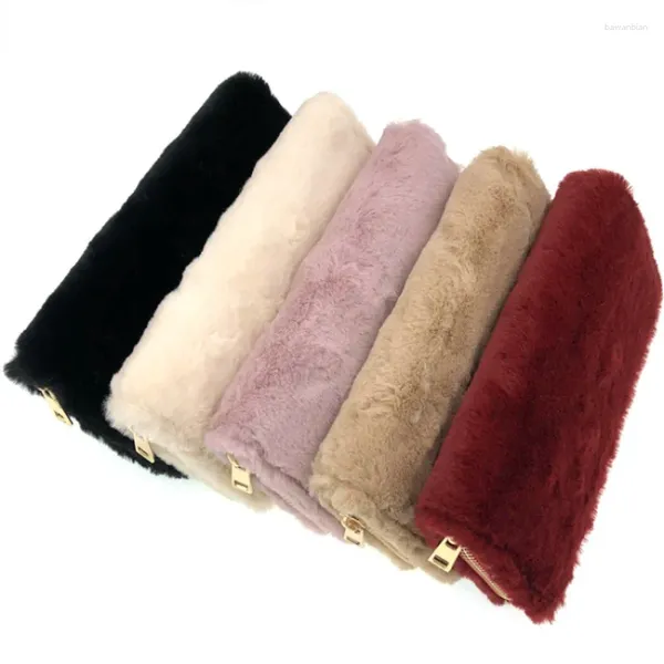 Stume di stoccaggio Solido color peluche morbido Portafoglio PU Monete Clip Women Fashion Coin Borse ID Card Organizzatore con cerniera Caspa per telefono