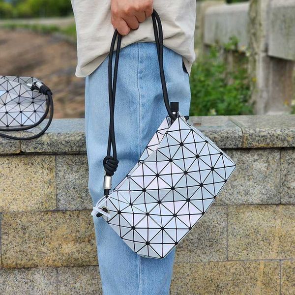 Designer tote borse per donne vendita di vendita in fabbrica in edizione limitata beimu color tofu borse matte diamond grid glossy spalla singola spalla con spalla giapponese traversawbody womens