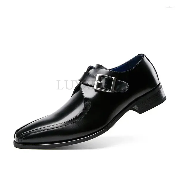 Vestido sapatos de moda de couro europeu masculino marrom strap strap office office wedding sthed czc10330