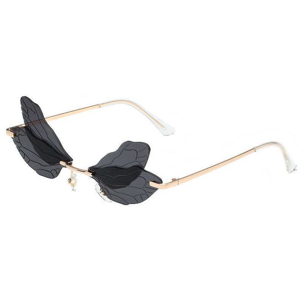 Designer occhiali da sole di lusso Personalità Dragonfly Wings Occhiali da sole Dance Dance Show esagerati occhiali da sole a gradiente INS Net Red Glasses Xnej