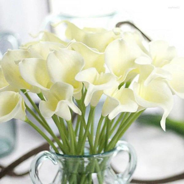 Dekorative Blumen 1/10pcs künstlich weißer weißer Calla Lily Home Decor Hochzeit Braut Bouquet Tischblume Vase Arrangement