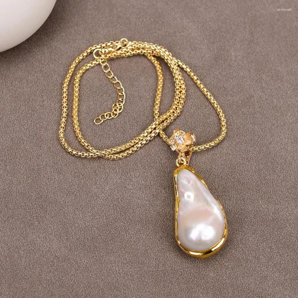 Anhänger Halsketten G-G Kultivierte weiße Keshi Perle Gold plattiert Big Barock Fashion Metal Chain Choker Halskette für Frauen