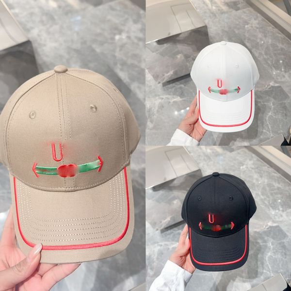 Modaya Mektup İşlemeli Beyzbol Kapağı Katı Ayarlanabilir Snapback Caps Kişiselleştirilmiş Tasarımcı Şapkası Açık Sokak Casquette