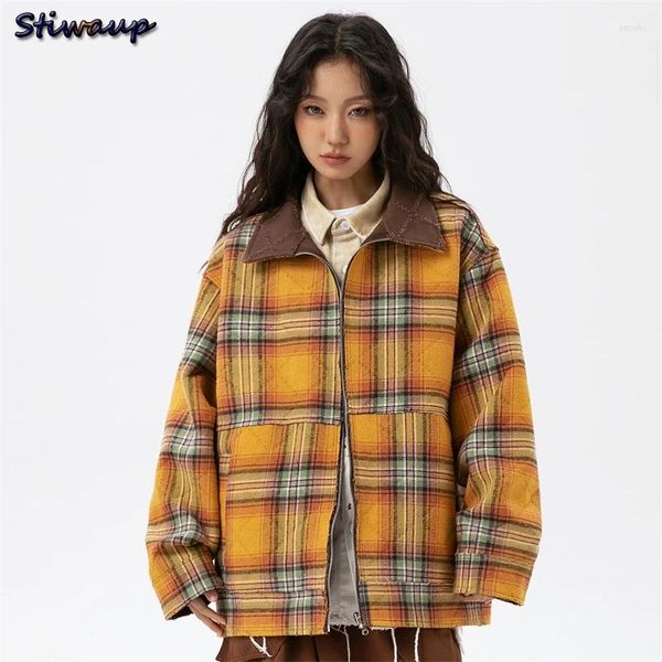 Jaquetas femininas Tweed Jacket Spring 2024 em japonês Y2K Vintage Roupas externas ao ar livre Vendas de roupas de luxo amarelas de luxo