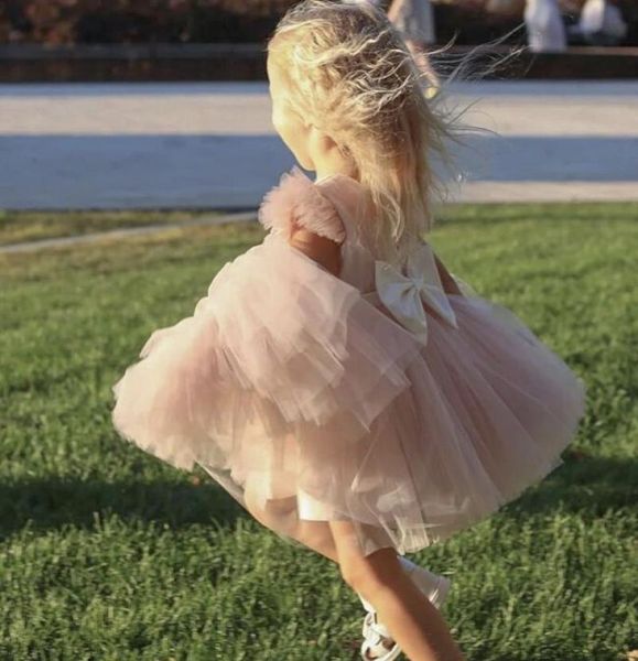 Abiti da concorso per ragazze rosa polvere abiti da ballo un unico designer di prua a forma di cuore a forma di tiraggio fiore sfarzoso per il matrimonio dimensioni 4 6 8 9132154