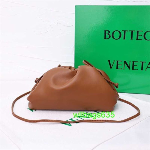 Bolsa bolsas de pano Bottegveneta confiável bolsa de luxo couro adolescente/mini bolsa de nuvem lisa maconha avançada tendência tem logotipo hbhy5j