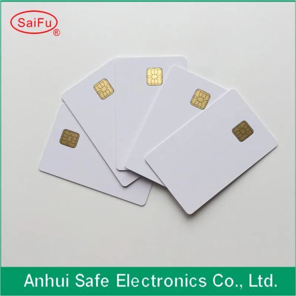 Конверты новой белой пустой струйной карты PVC 4428 Contact IC Card с SLE 4428 Ship Smart Card для струйного принтера